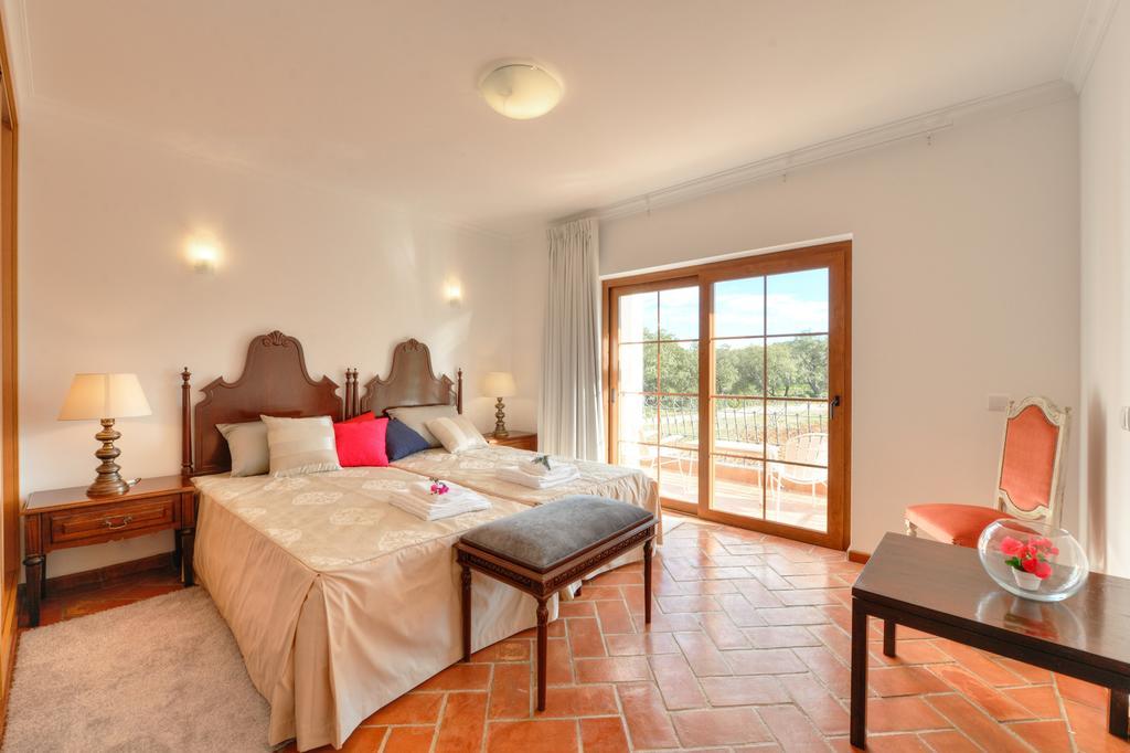 Quinta Dos Tesouros Villa Sao Bras de Alportel Bilik gambar